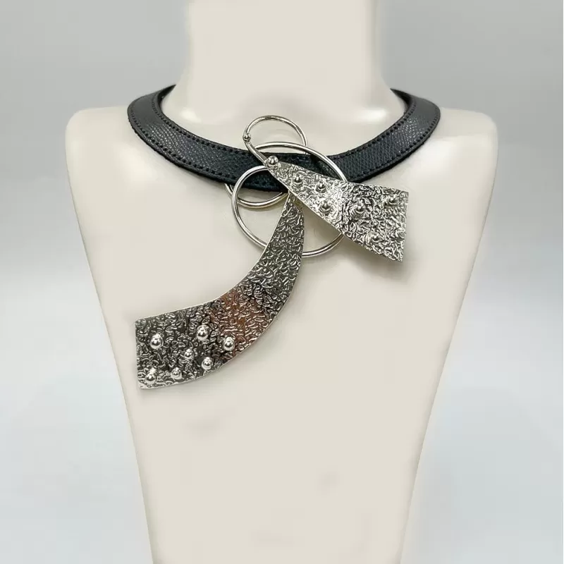 La Scala Gri Derili Gümüş Tasma