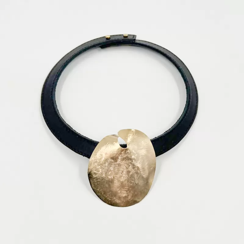 Luna Gold Siyah Derili Tasma