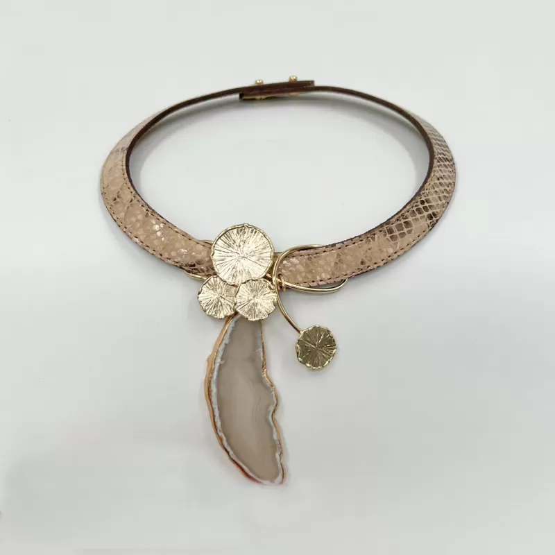 Venüs Mini Tris Gold Taşlı Vizon Baskılı Derili Tasma